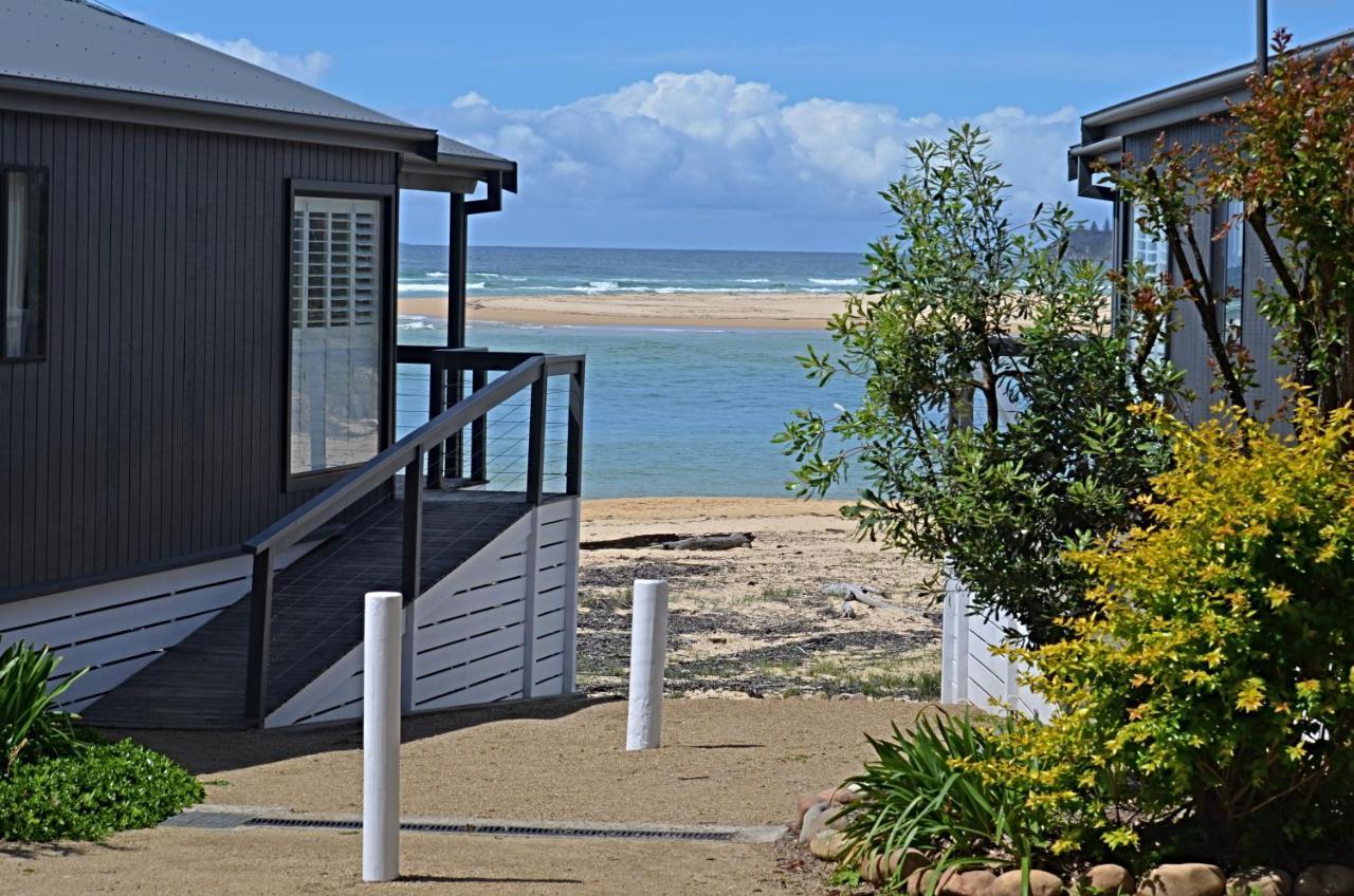 Tuross Beach Cabins & Campsites ターオス・ヘッド エクステリア 写真