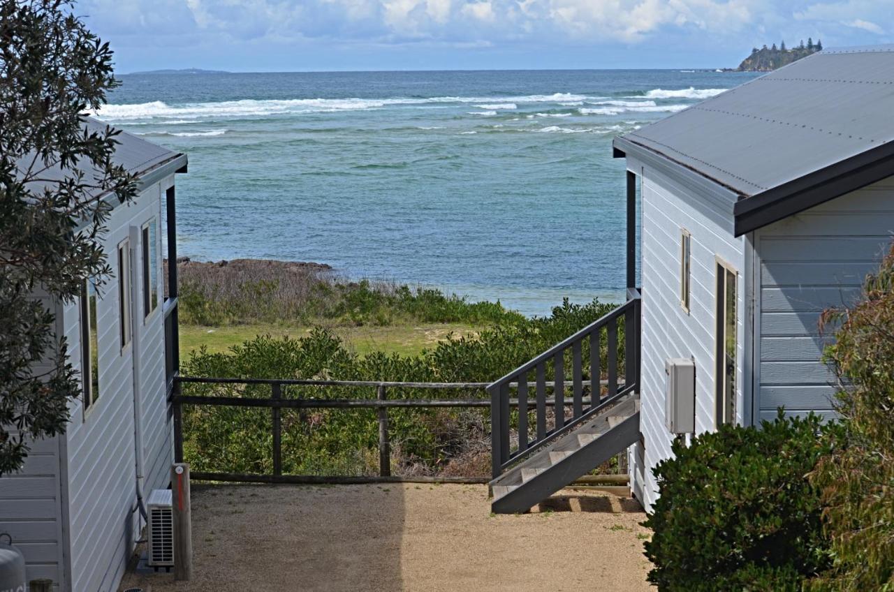 Tuross Beach Cabins & Campsites ターオス・ヘッド エクステリア 写真