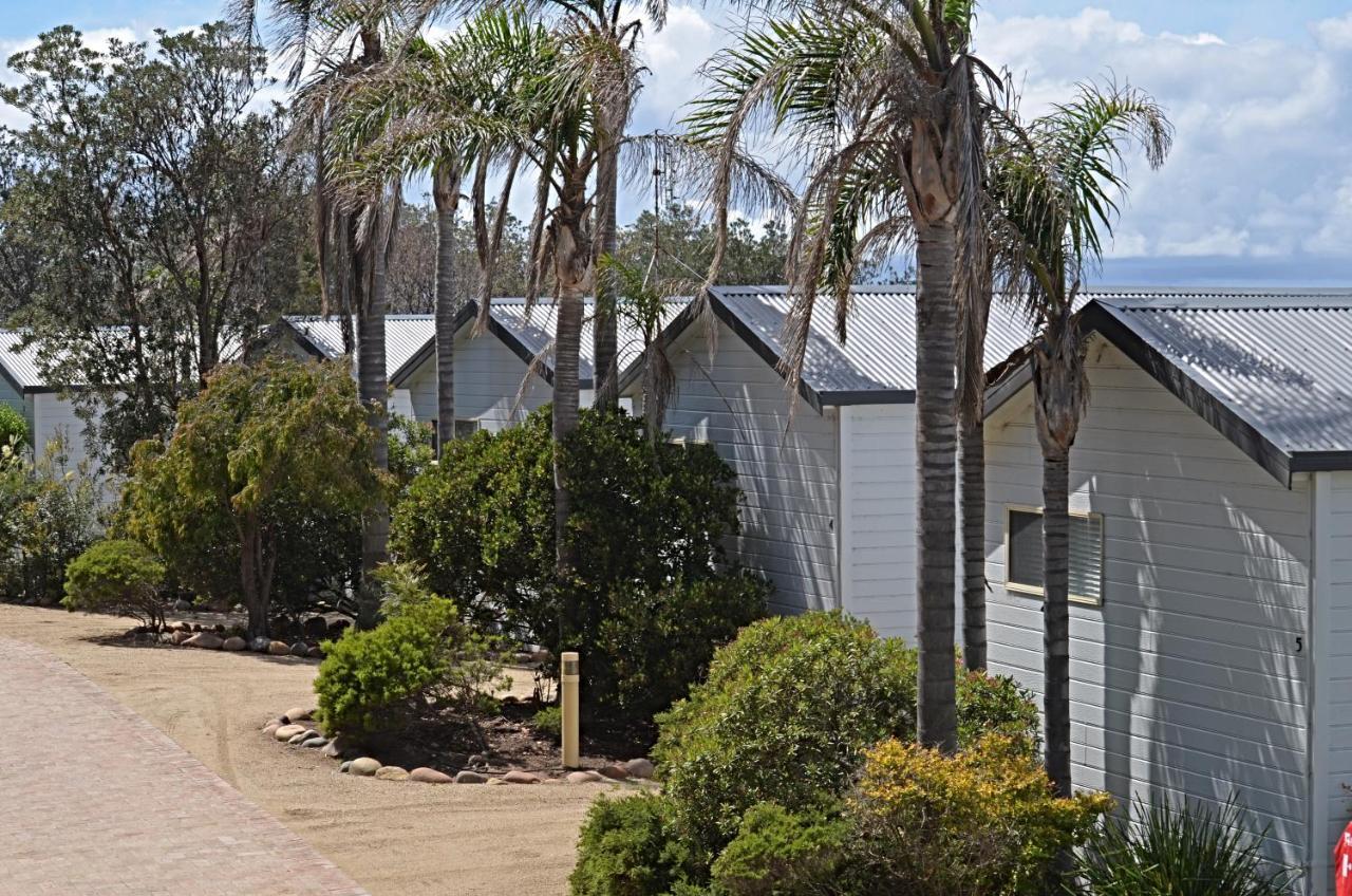 Tuross Beach Cabins & Campsites ターオス・ヘッド エクステリア 写真