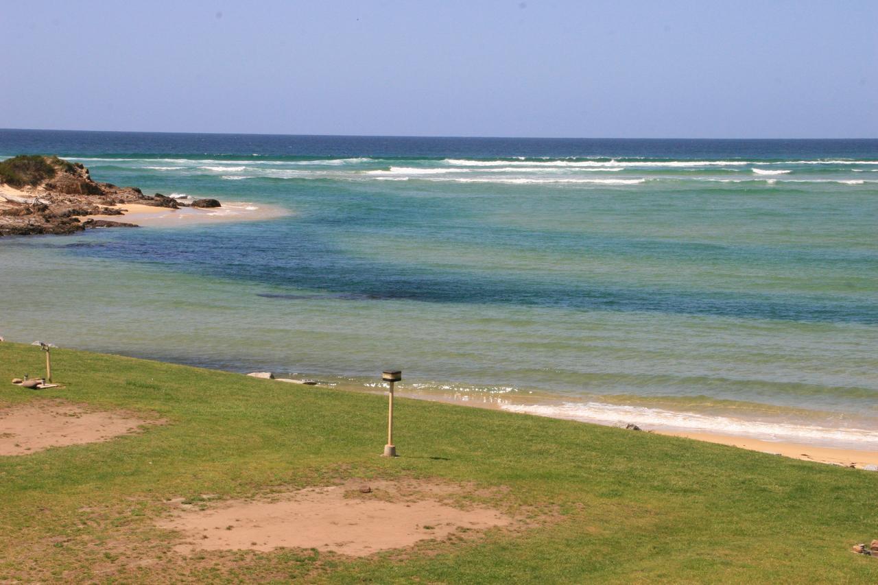 Tuross Beach Cabins & Campsites ターオス・ヘッド エクステリア 写真