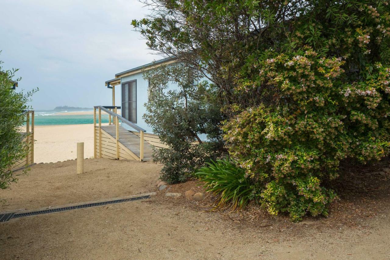 Tuross Beach Cabins & Campsites ターオス・ヘッド エクステリア 写真