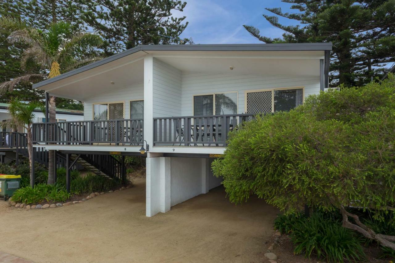 Tuross Beach Cabins & Campsites ターオス・ヘッド エクステリア 写真