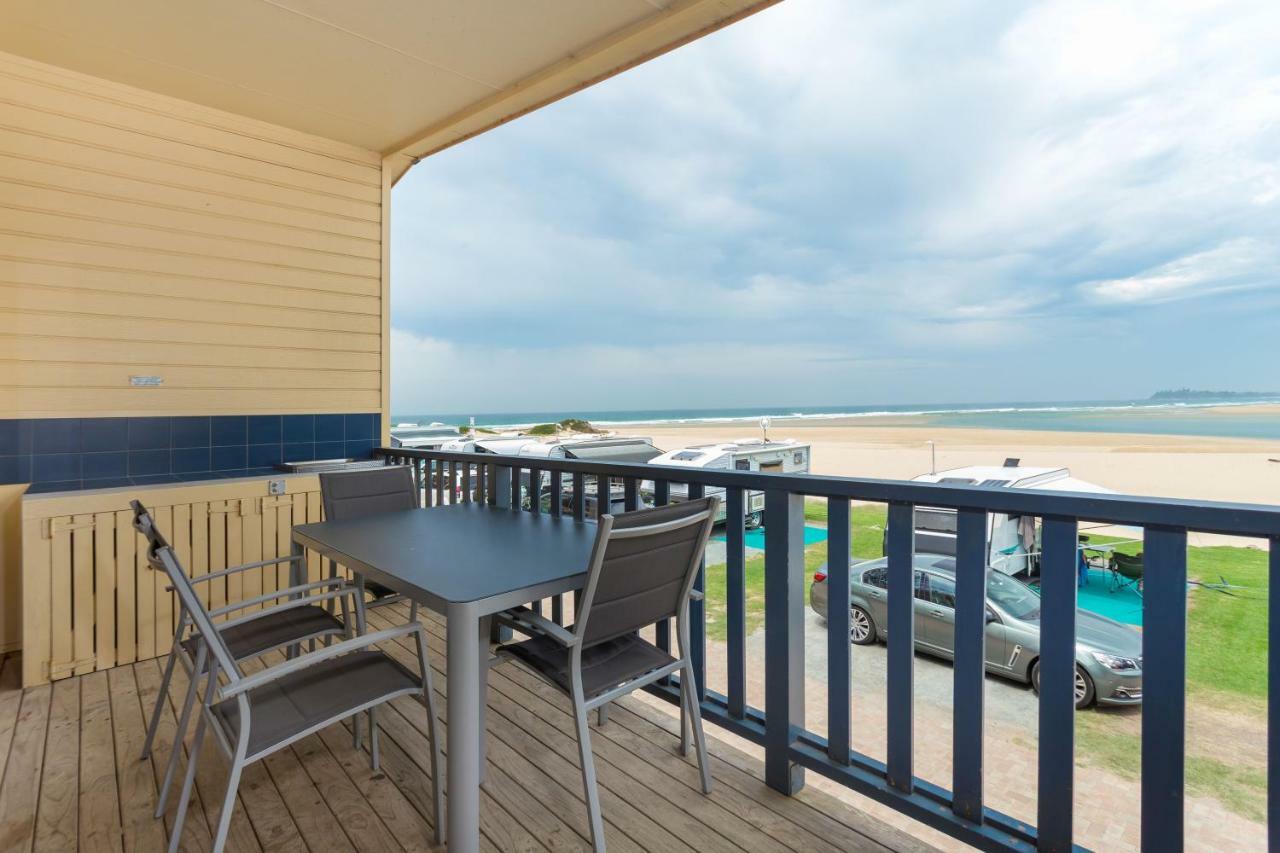 Tuross Beach Cabins & Campsites ターオス・ヘッド エクステリア 写真