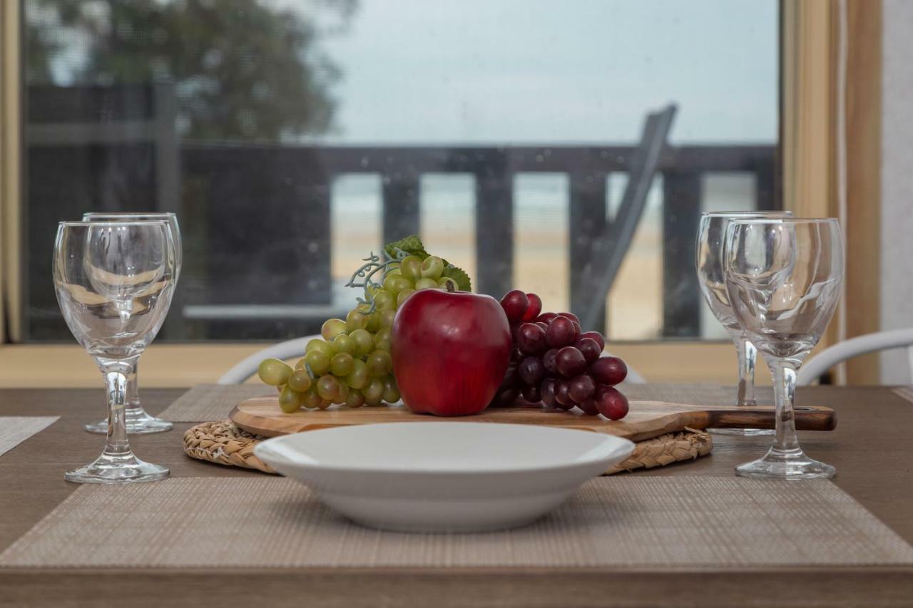 Tuross Beach Cabins & Campsites ターオス・ヘッド エクステリア 写真