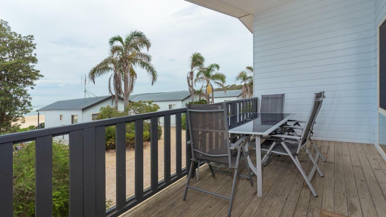 Tuross Beach Cabins & Campsites ターオス・ヘッド エクステリア 写真