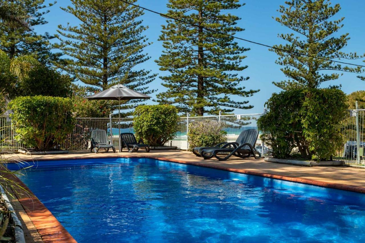 Tuross Beach Cabins & Campsites ターオス・ヘッド エクステリア 写真